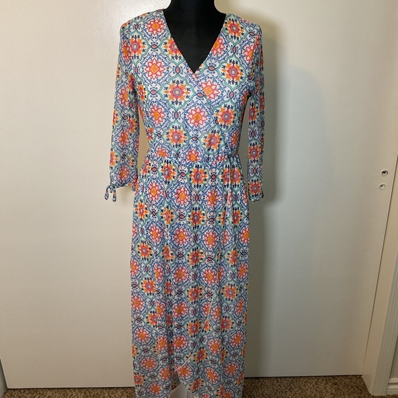 15. Allison Brittney Blue Red Bell Sleeve Maxi Dress - Picture 1 of 8